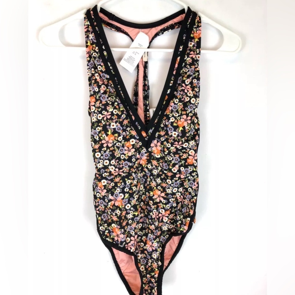 BCBGeneration Women's Black Floral Print One Piece Swimsuit Size XS